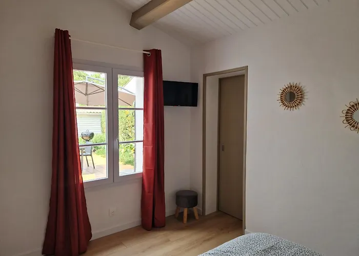 Prázdninový dům Maison Familiale A Face A La Dune, 3 Chb, 2 Sdb, 8 Personnes Barbâtre