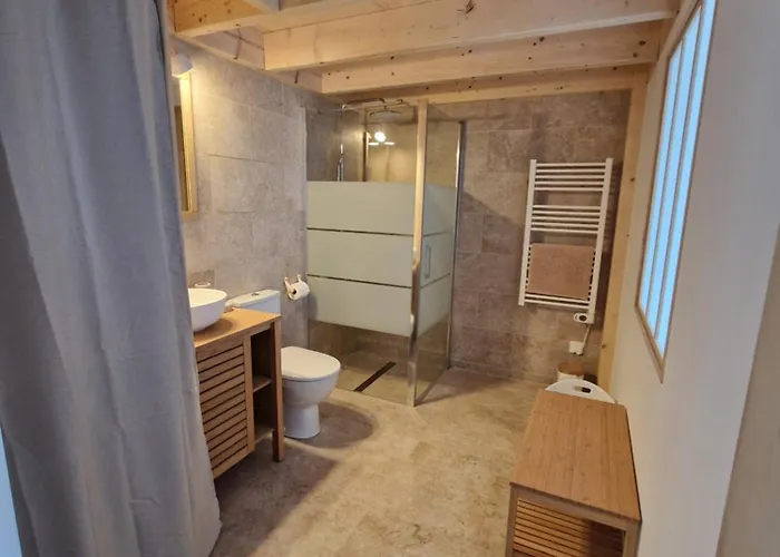 펜션 Maison Familiale A Face A La Dune, 3 Chb, 2 Sdb, 8 Personnes Barbâtre